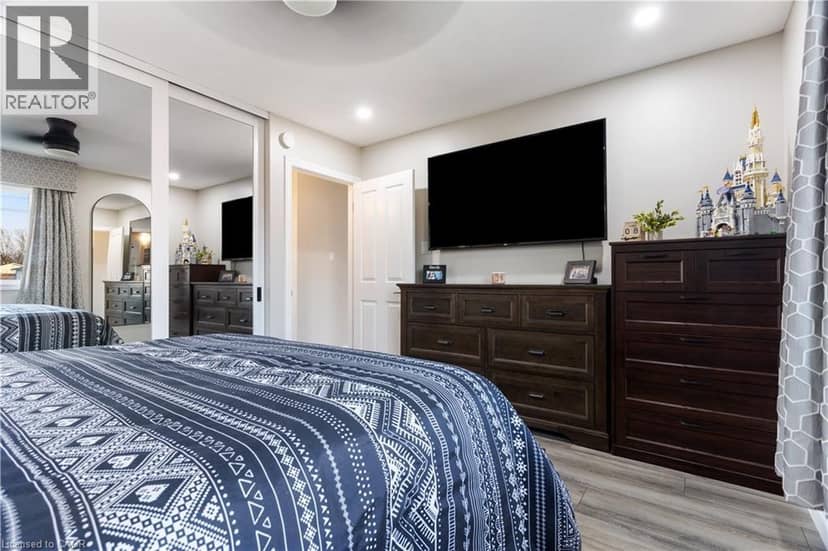 50 CAMPBELL Court Unit# 312 — photo 26 of 36
