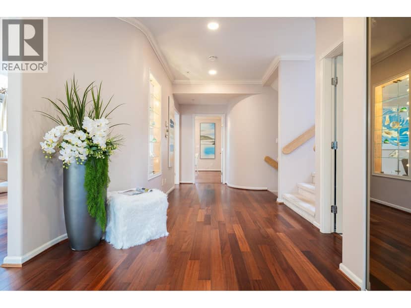 4255 W 15TH AVENUE, Vancouver, photo 2