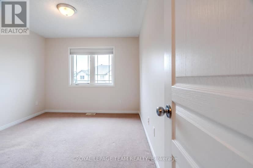 506 Pepperville Crescent — photo 21 of 32