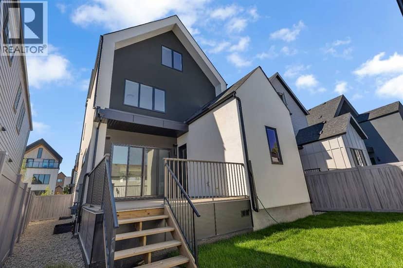 336 Normandy Drive SW, Calgary, photo 3
