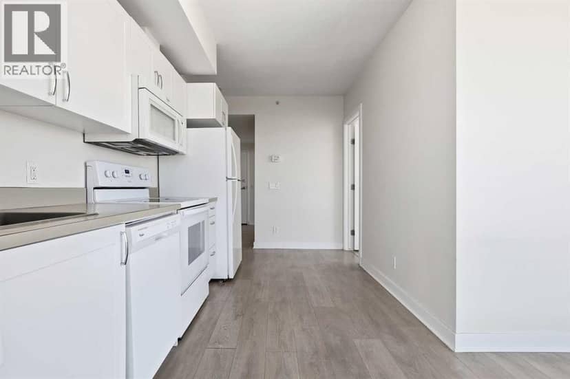 713, 30 Brentwood Common NW — photo 10 of 40