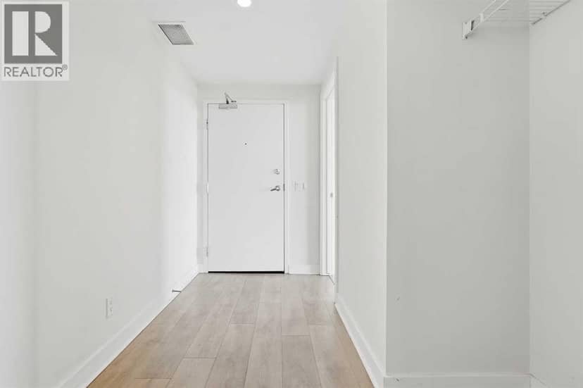 713, 30 Brentwood Common NW, Calgary, photo 4