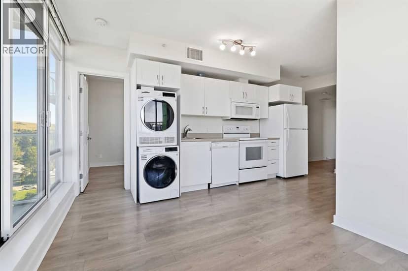 713, 30 Brentwood Common NW — photo 14 of 40