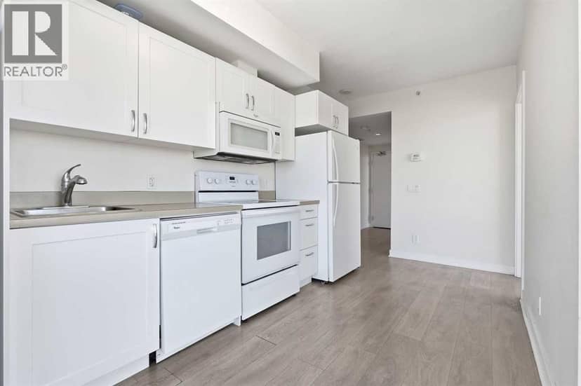 713, 30 Brentwood Common NW — photo 9 of 40