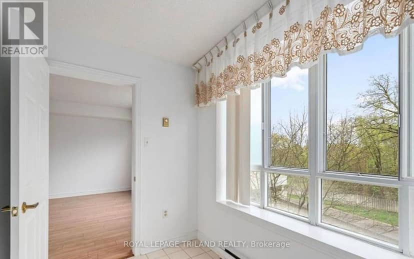 404 - 1510 Richmond Street, London North, photo 4