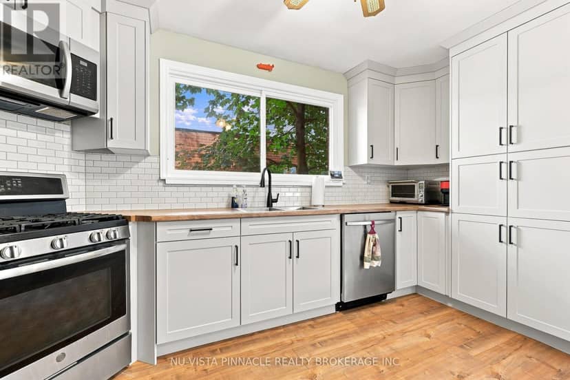 442 Grandview Avenue — photo 14 of 40