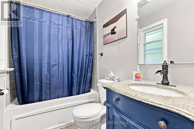 442 Grandview Avenue — photo 17 of 40