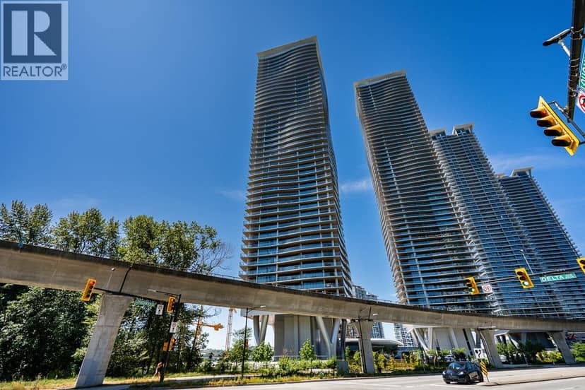 2208 4890 LOUGHEED HIGHWAY, Burnaby