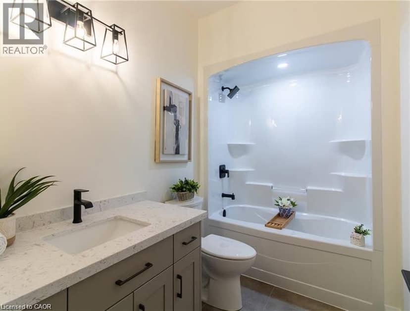 163 GIBBONS Street — photo 10 of 11