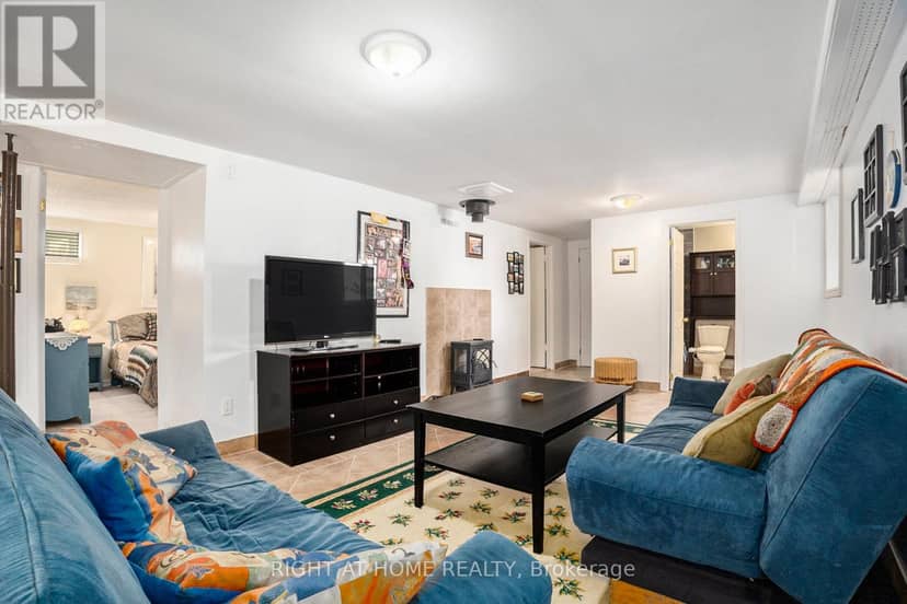 1103 Conc 1 Alfred Road — photo 35 of 40