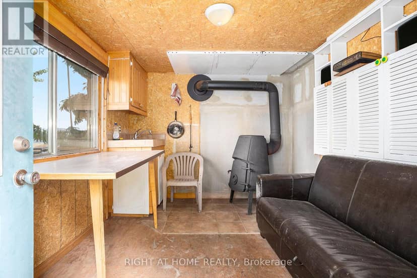 1103 Conc 1 Alfred Road — photo 38 of 40