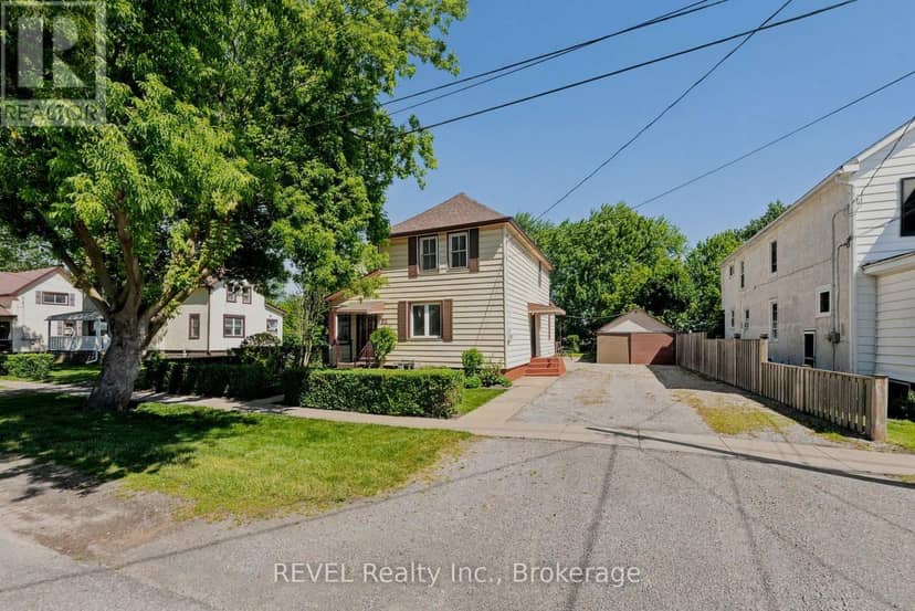 92 Saint Arnaud Street — photo 4 of 36