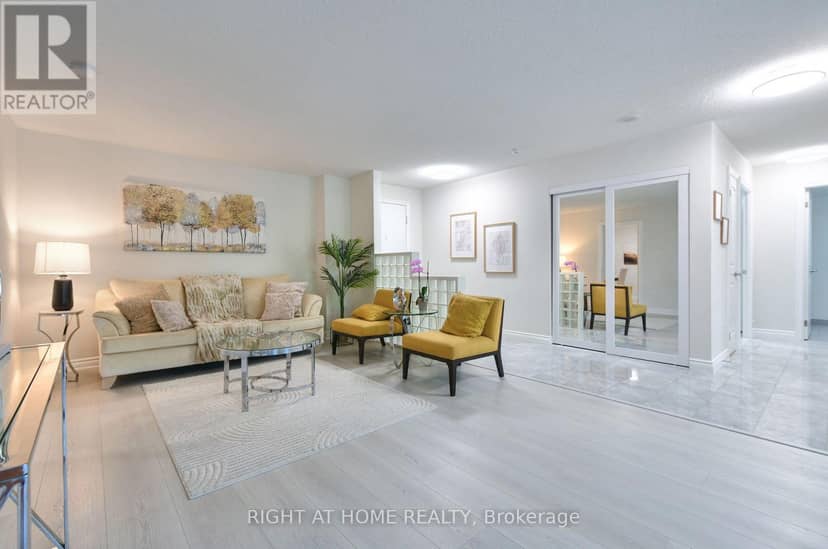 215 - 3181 Bayview Avenue, Toronto, photo 5