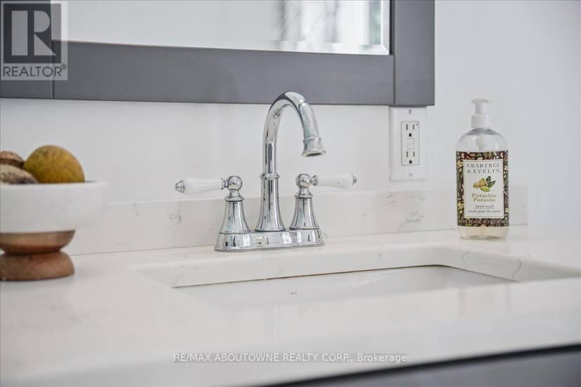 489 Rebecca Street — photo 30 of 40