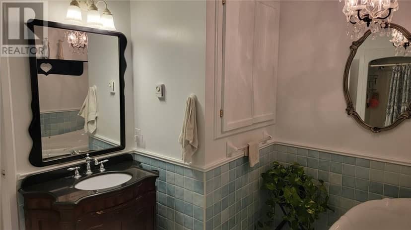 102 A Water St — photo 17 of 32