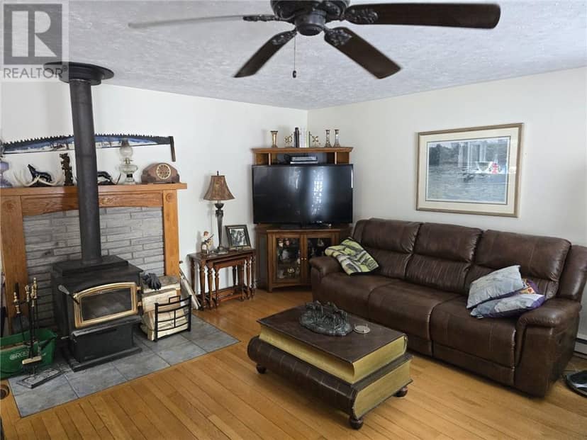 102 A Water St — photo 24 of 32