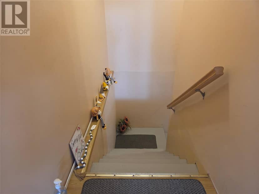332 Marine Drive — photo 19 of 31