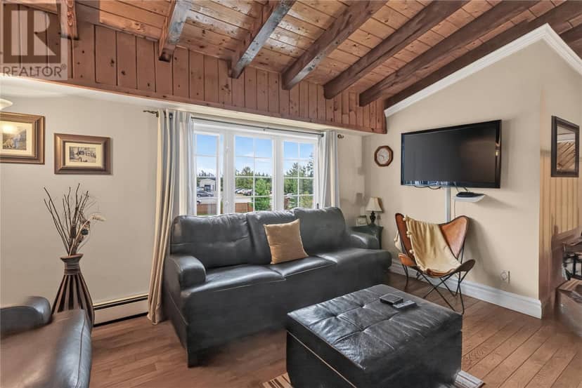 380-380A Gander Bay Road — photo 31 of 40