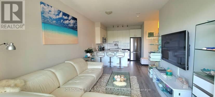 301 - 11611 Yonge Street, Richmond Hill