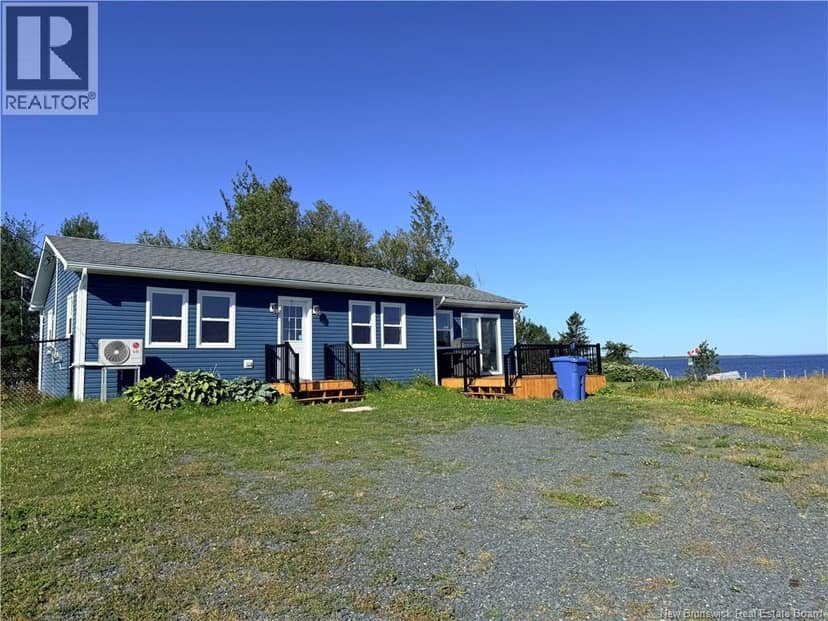 17 North Bayview Road, Baie-Sainte-Anne
