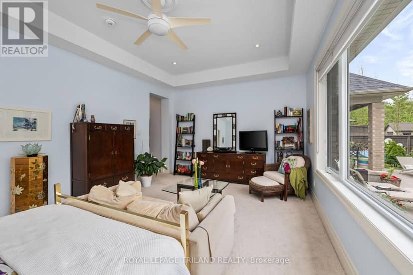 1824 Upper West Avenue — photo 19 of 40
