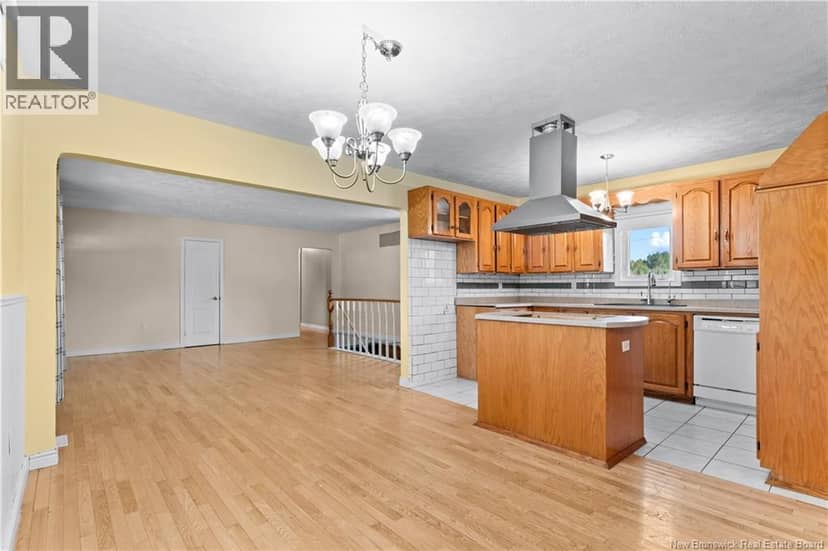 1145 Tweedie Brook — photo 11 of 36