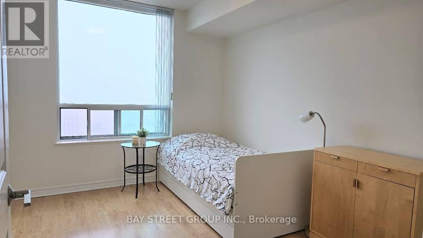3131 - 68 Corporate Drive — photo 11 of 22