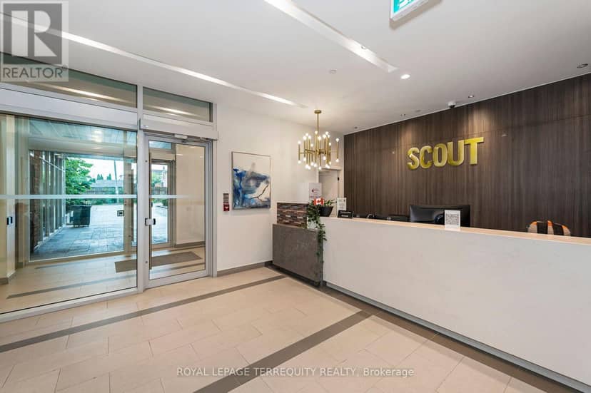 804 - 1787 St Clair Avenue W, Toronto, photo 3