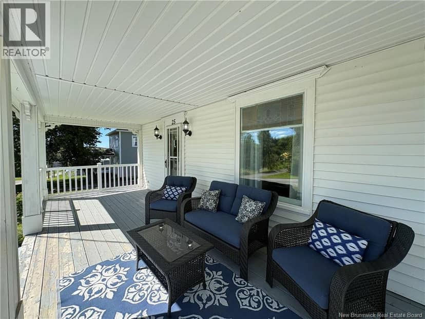 25 Hillcrest Avenue, Hartland, photo 6