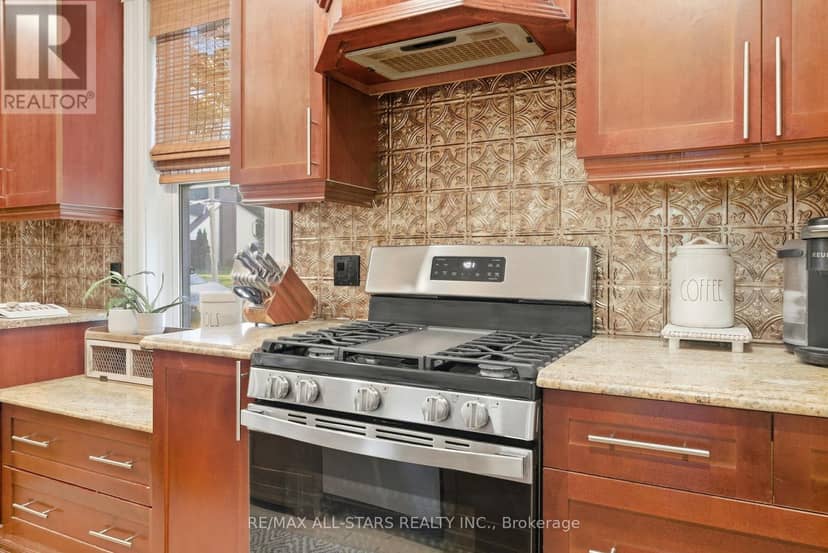 20 Keene Street — photo 13 of 40