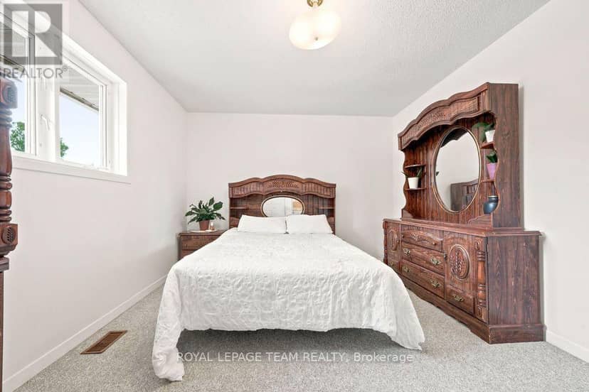 13 Springfield Drive — photo 29 of 40