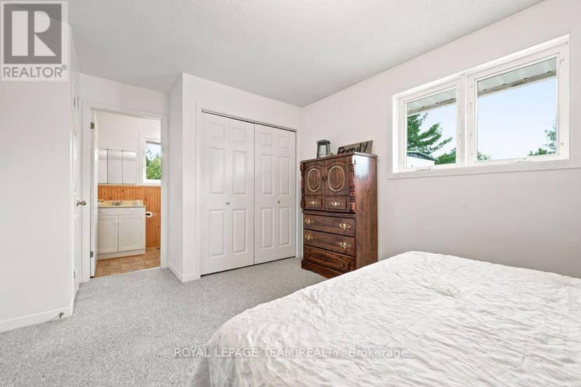 13 Springfield Drive — photo 30 of 40