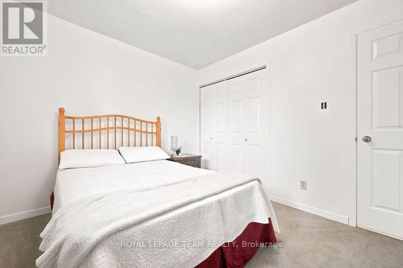 13 Springfield Drive — photo 34 of 40
