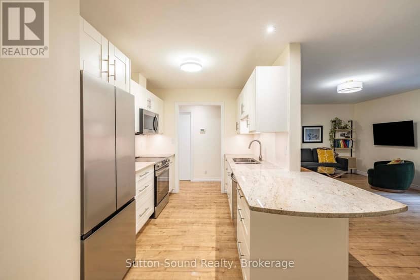 4 Maplewood Drive — photo 13 of 37