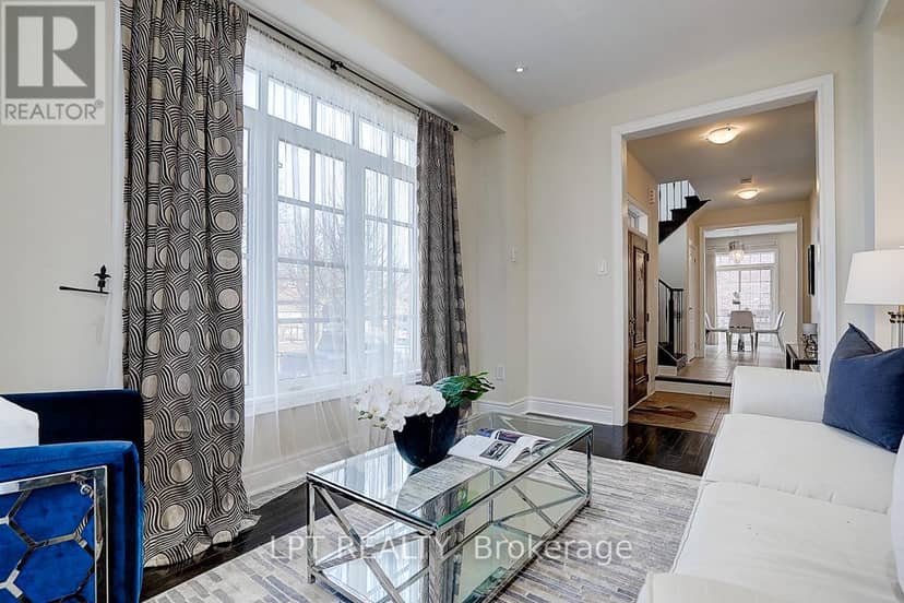 116 Dunlop Street, Richmond Hill, photo 4