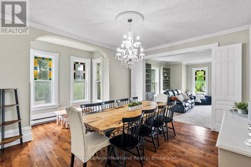 1047 Gibson Street — photo 14 of 40