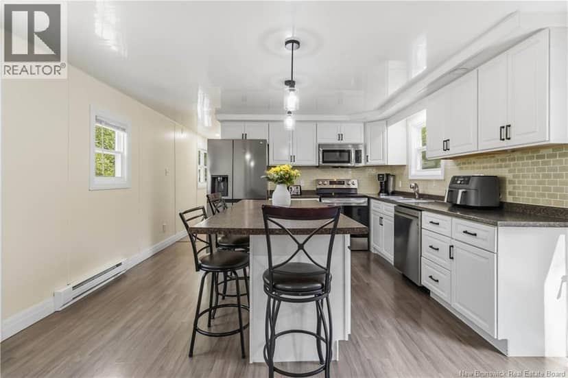 10 Black Spruce Street — photo 10 of 40