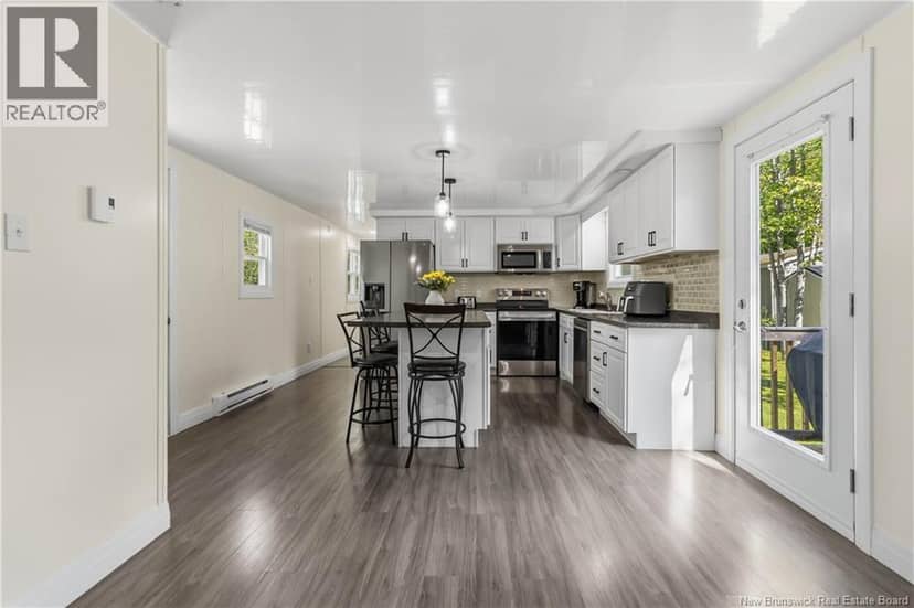 10 Black Spruce Street — photo 9 of 40