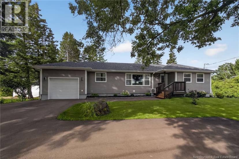 1042 Elmwood Drive — photo 17 of 40