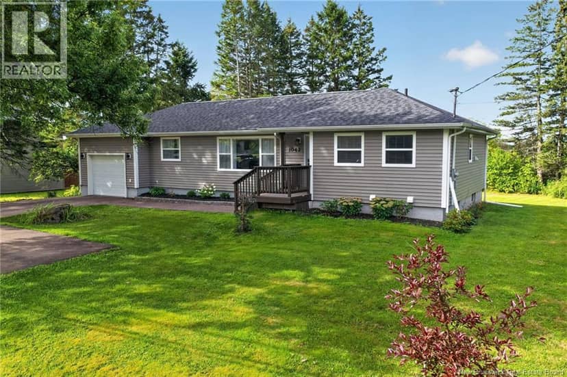 1042 Elmwood Drive — photo 4 of 40
