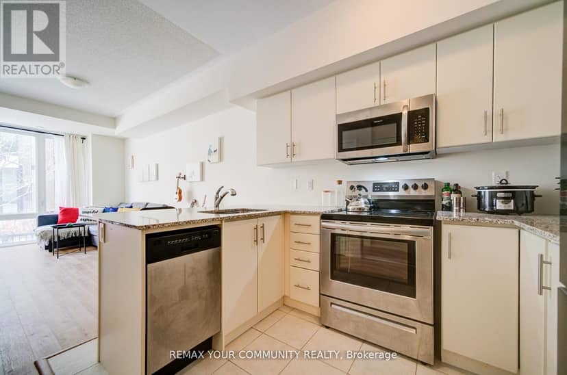 146 - 34 Fieldway Road — photo 17 of 36