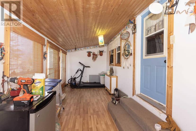 60 Jackson Point Road — photo 9 of 22
