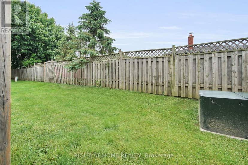 25 - 450 Pond Mills Road — photo 5 of 25