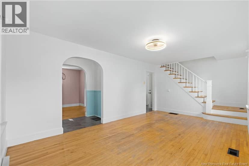 29 Wilmot Avenue — photo 12 of 27