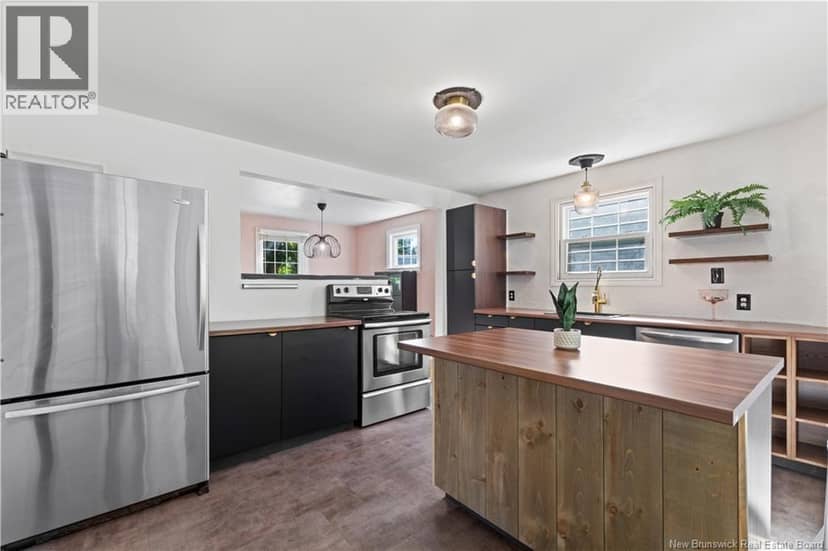 29 Wilmot Avenue — photo 7 of 27