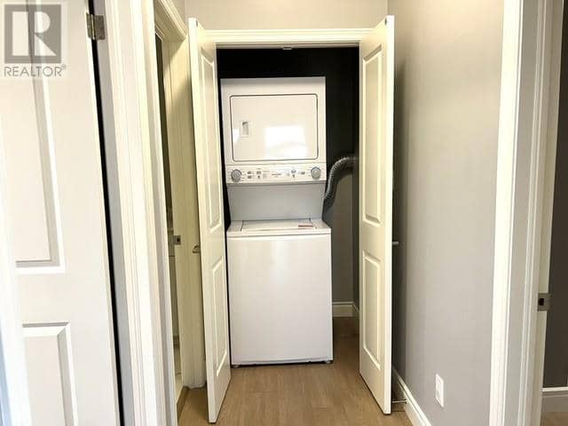 3327 Long Lake Road — photo 13 of 39