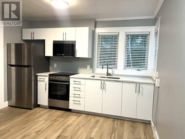 3327 Long Lake Road — photo 24 of 39