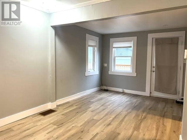 3327 Long Lake Road — photo 25 of 39