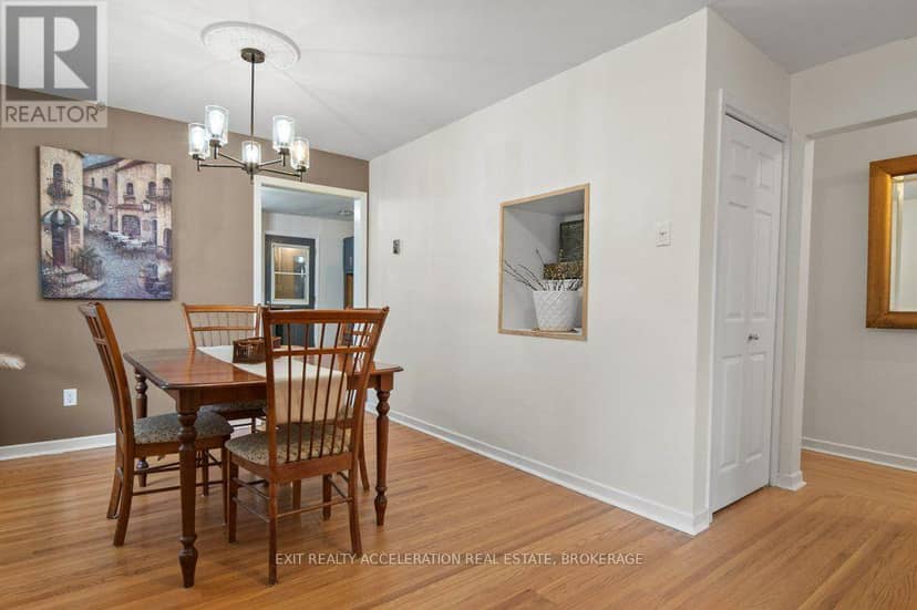 28 Southcrest Drive — photo 9 of 40