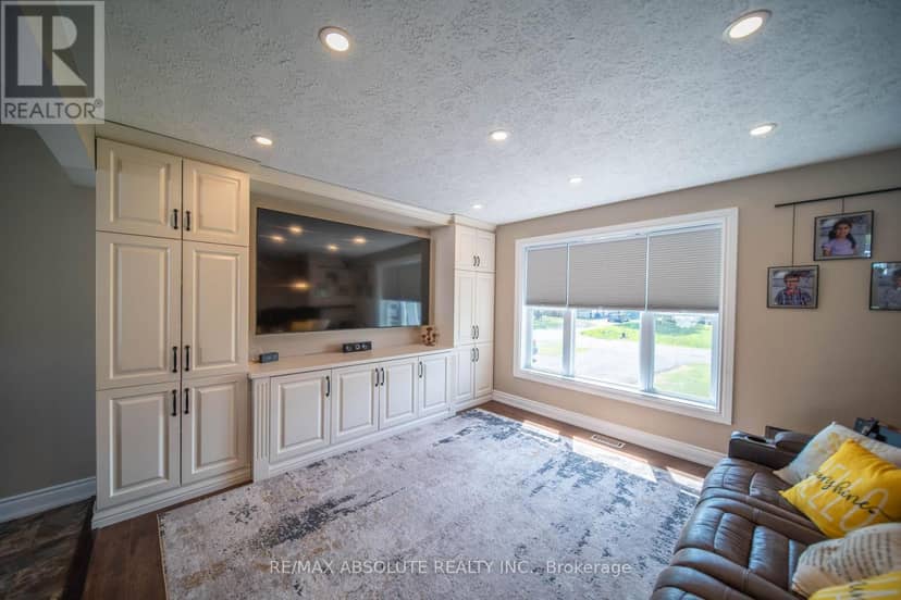 38 Duchesse Crescent, Russell, photo 6